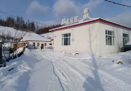 Shuangying Farm House