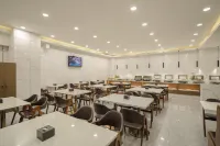 Jiahua Hotel (Ningcheng High-speed Railway Station) فنادق في نينغ تشنغ