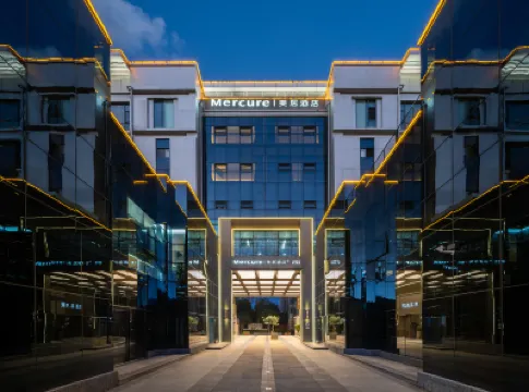 Mercure Hotel  The old town of Lijiang Hotel di 