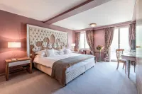 Carlton Hotel St Moritz - the Leading Hotels of the World Hotel di 