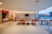 SHANKEE Hotel (Yizheng Museum Wannian North Road Branch, Yangzhou) - parcheggio