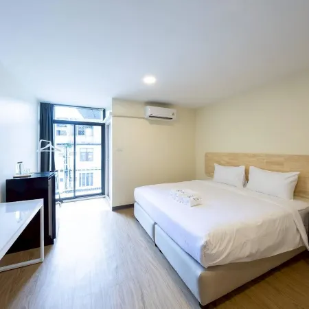 Fine Bed Hotel