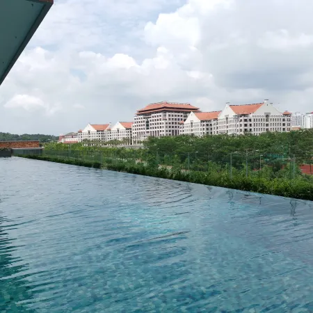 Bell Suite @ Sepang By MHS