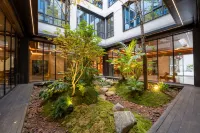 Floral Hotel·Derenyi Art Hotel (Wuyishan Sangu Resort Branch) - Private Pools