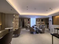 Mengting Gaokong Riverview Hotel