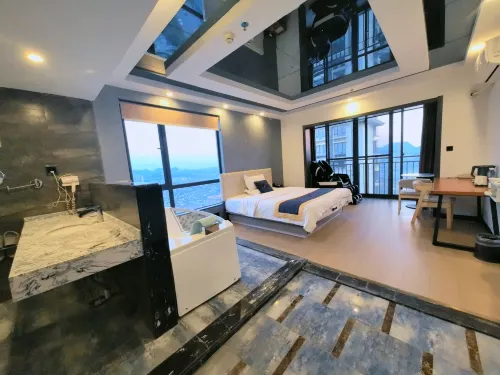 Jingli Fengqing Lake Hotel - جاكوزي