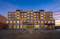 Lifeng Hotel (Haiyang Government Affairs Service Center Haiyang Station Branch)