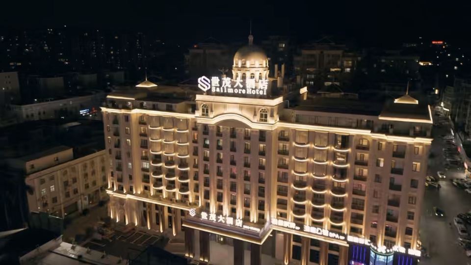World Trade Grand Hote