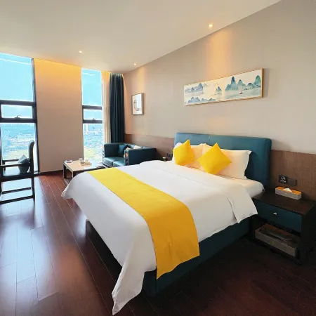 Zhenjiang Hongjing Homestay (Butterfly Commercial Plaza Branch)