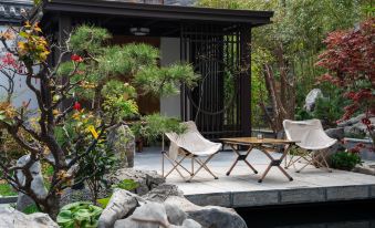 Millennium City Park West Garden No. 3 Homestay (Wansui Mountain Wuxia City)