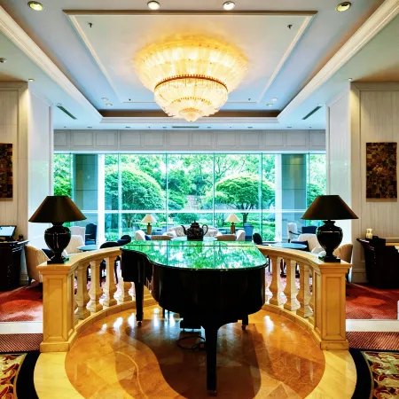 Swissôtel Living Shanghai Hongqiao Отели рядом с достопримечательностью «Чаннин»