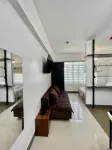Cozy BGC Venice Grand Canal Staycation - 屋上プール