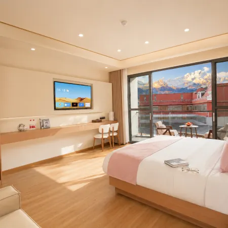Xueshan Zhijia Golden Sunrise View Smart Guesthouse, Feilai Temple, Meili Snow Mountains