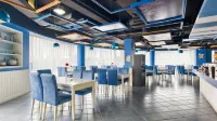 Yuanxi Movie Hotel (Nanning Zoo Guangxi University) - 3-Star