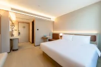 HanTing Hotel (Yantai South Station Jerry Road)