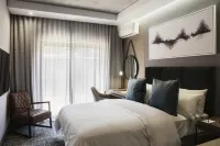 The Capital Melrose - Hot Tub