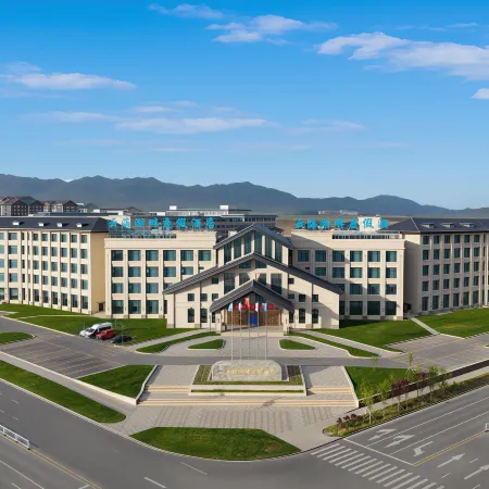 Sailimu Lake Yunhai Lakeside Resort Hotel