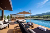 Luxman SEMAN · Cloud Horizon Infinity Pool Panoramic Designer Homestay - Pet friendly