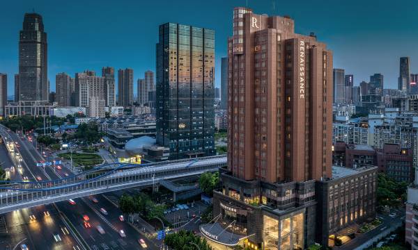 Renaissance Wuhan Hotel