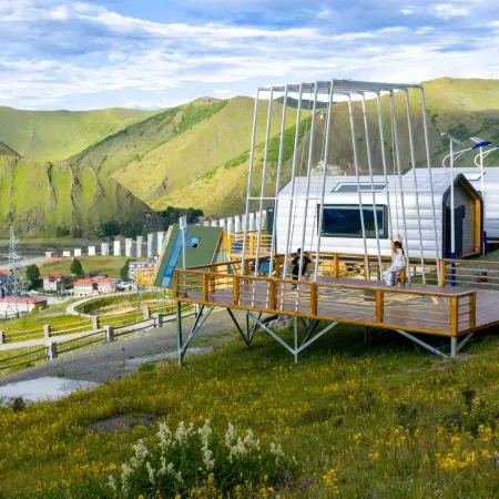 Luobu Starlight · Verdant · Valleys Luxury Camp Hotel (Kangding Xinduqiao Town)
