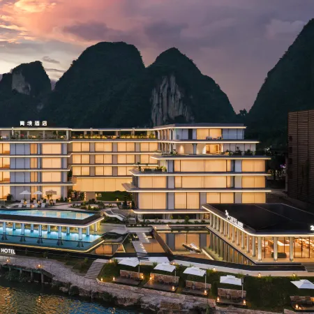Qingjing · Verde Realm (Yangshuo Ten-Mile Gallery Yulong River)