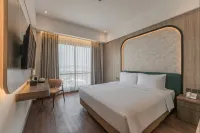 Lynn Hotel Jombang, Azana Hotels Collection - WiFi