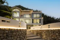 Anji Yiyuwangshan Mountain and Stream B&B Hotels near Zhebei Grand Canyon