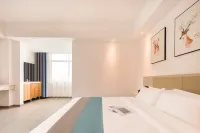 Jimeiju Design Homestay (Haikou Meilan Airport) Hotel a 