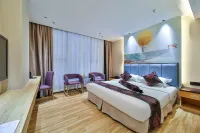 Four Seasons Premium Hotel
