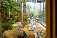 Travelodge Kyoto Shijo Kawaramachi Các khách sạn ở Kyoto