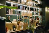Zhujiujian Guesthouse Hotels in Qingshen