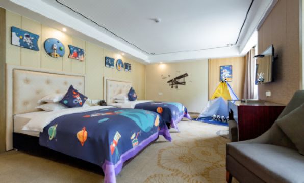 Celebrity Hotel (Jiuzhaigou Scenic Area)