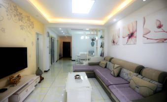 Huayuan Homestay (Huangshang Scenic Area South Gate)