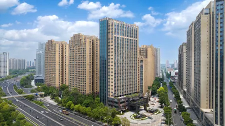 Home2 Suites by Hilton Chengdu High-tech Zone Exhibition Отели рядом с достопримечательностью «Singapore-Sichuan Hi-Tech Innovation Park»