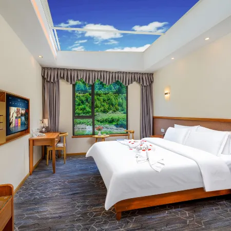 ShengJie Forest Vacation Hotel