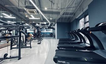 Holiday Inn Express Shanghai Tangzhen - Housity