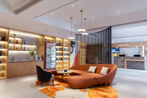 7Days Inn Hotel (Daqing High-tech Zone Ophthalmic Hospital Baicheng University Town)