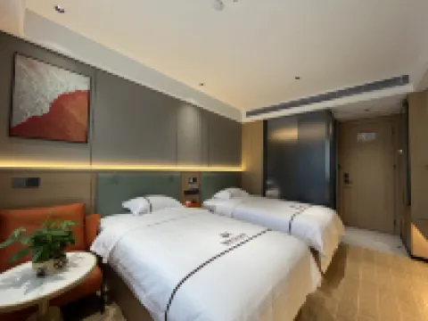 Zhushan Triumph Light Luxury Hotel Hotels in Zhushan