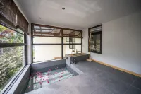Qingcheng Mountain Qingwu Homestay - avec sources thermales