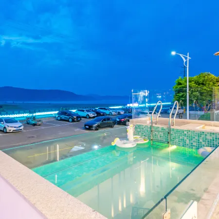 Peach Blossom Island Out of Peach Man Life