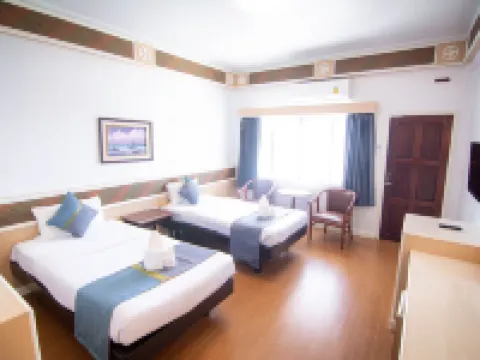 โรงแรมตันหยง โรงแรมในนราธิวาส