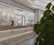 Yiliang Jinfang Hotel