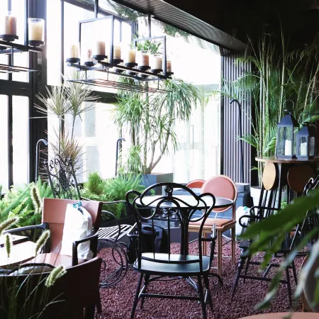 Yilan Garden Hotel (Nanhu Food City Wetland Park Branch)