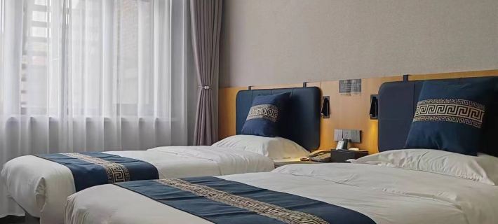 Home Inn Pebble Hotel (Zhangjiakou Huailai County Donghuayuan High-speed Railway North Station) Hoteles en Huailai