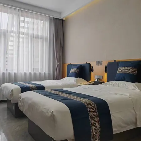 Home Inn Pebble Hotel (Zhangjiakou Huailai County Donghuayuan High-speed Railway North Station)