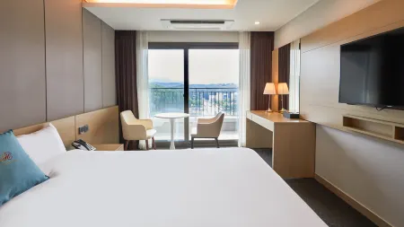 Chuncheon Eston Hotel
