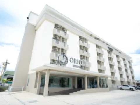 Oriole Residence - Suvarnabhumi Hotels near Wat King Kaeo
