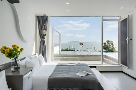 DeerHouse Lake View Holiday Home Отели рядом с достопримечательностью «Yinshan Island»