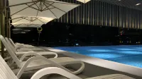 Hezhou Overseas Chinese Hotel
