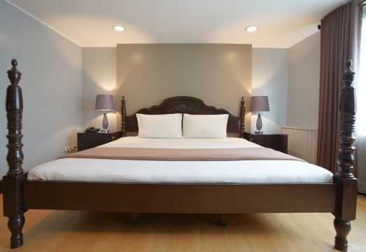 아르조 호텔 마닐라 외관